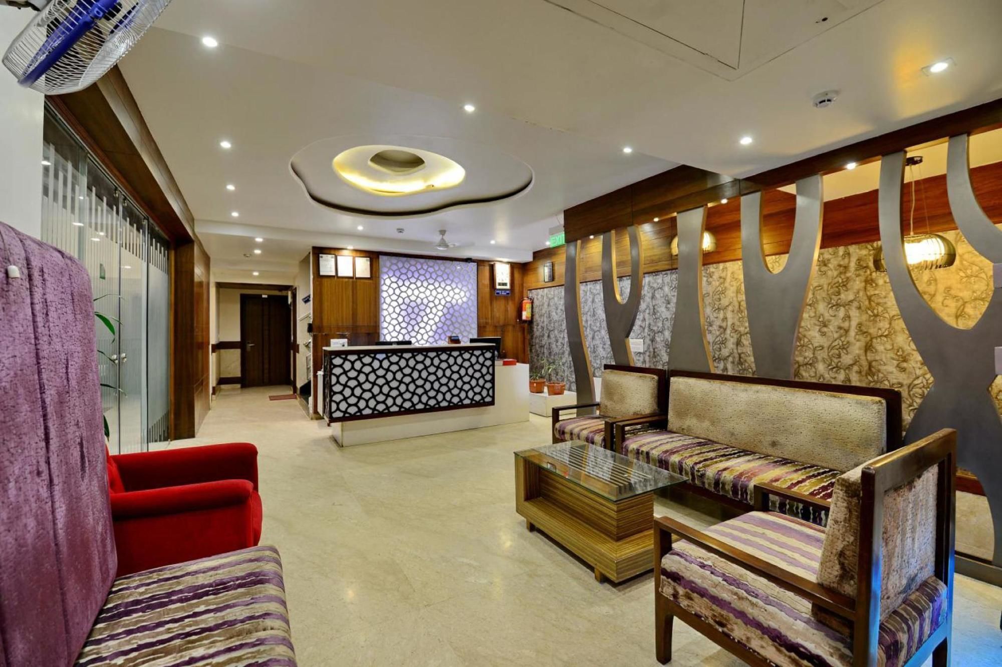 Hotel Emerald Chandīgarh Extérieur photo